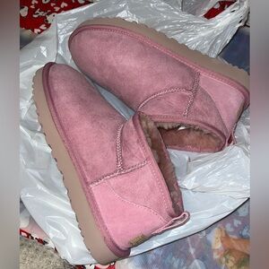 NEW UGGS ULTRA MINI IN DUSTY ORCHID